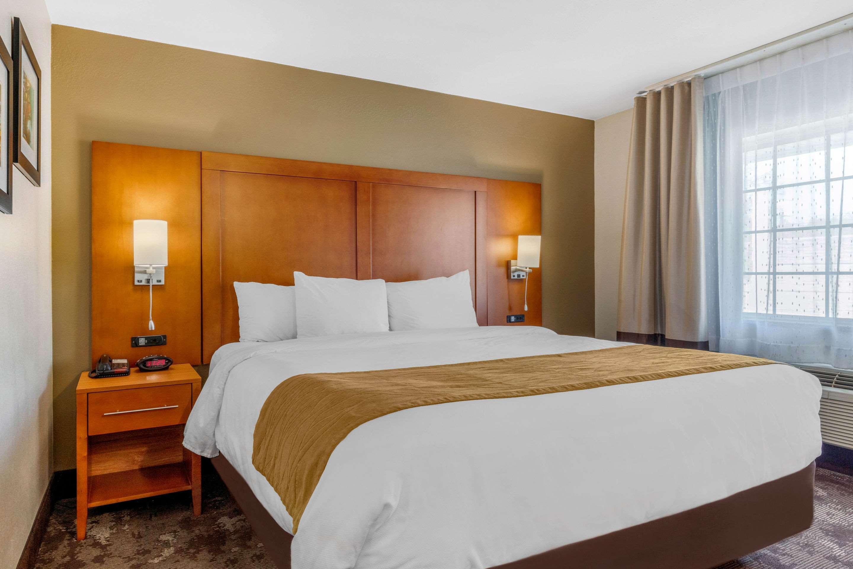 Comfort Inn & Suites Nashville Near Tanger Outlets I-24 Antioch Exteriör bild