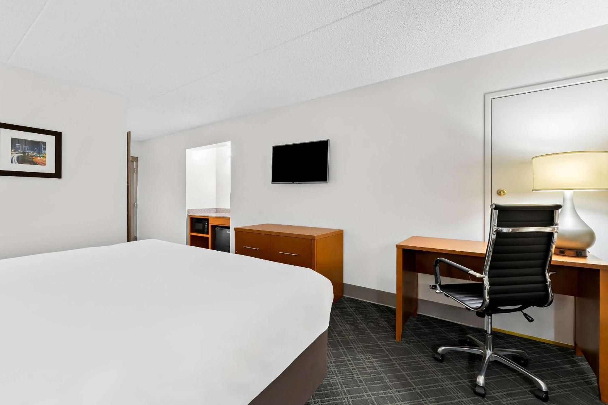 Comfort Inn & Suites Nashville Near Tanger Outlets I-24 Antioch Exteriör bild