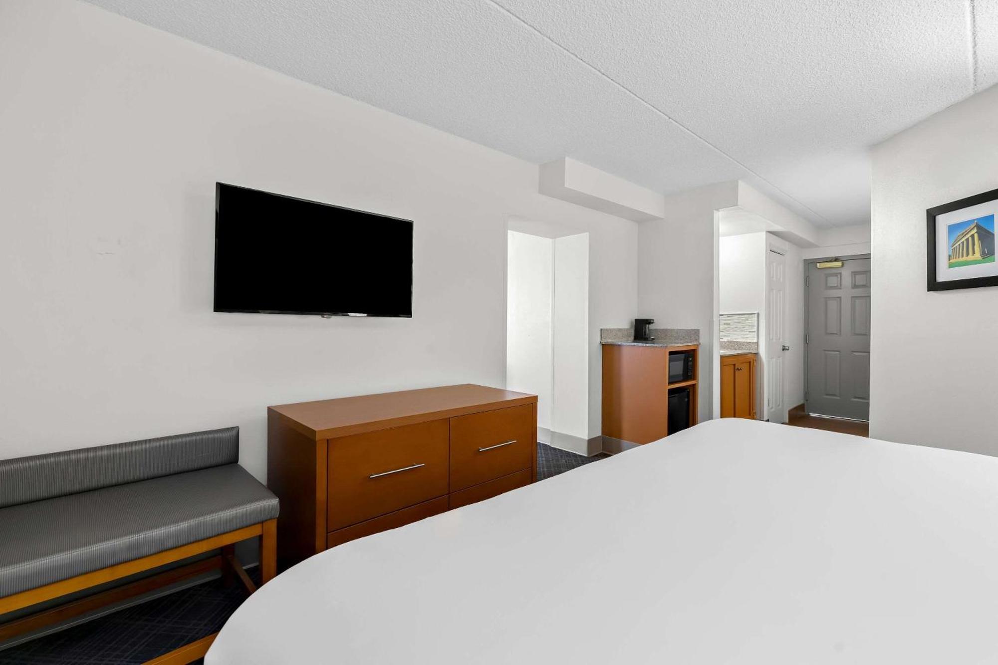 Comfort Inn & Suites Nashville Near Tanger Outlets I-24 Antioch Exteriör bild