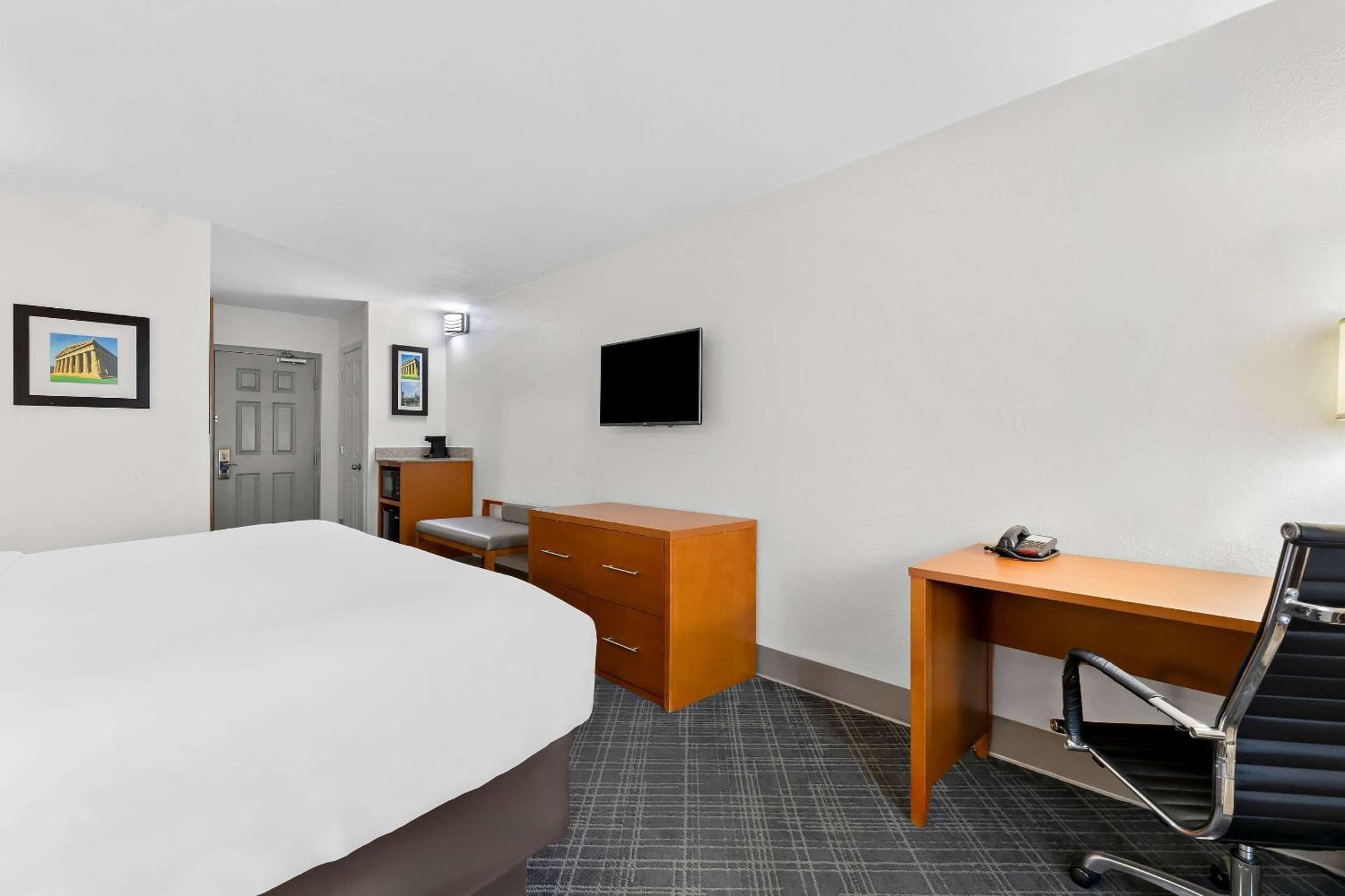Comfort Inn & Suites Nashville Near Tanger Outlets I-24 Antioch Exteriör bild